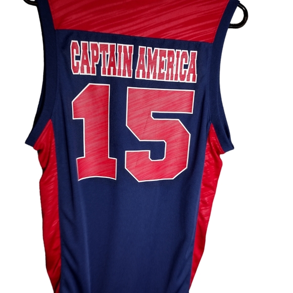 Marvel Captain America Basketball Jersey Men's size MD (38/40) - Picture 3 of 5